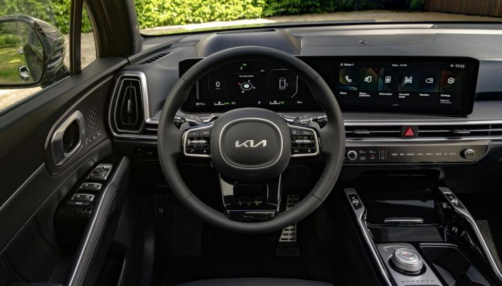 Kia Sorento 2024: caratteristiche, design, motori e interni del nuovo restyling - Foto 13 di 16