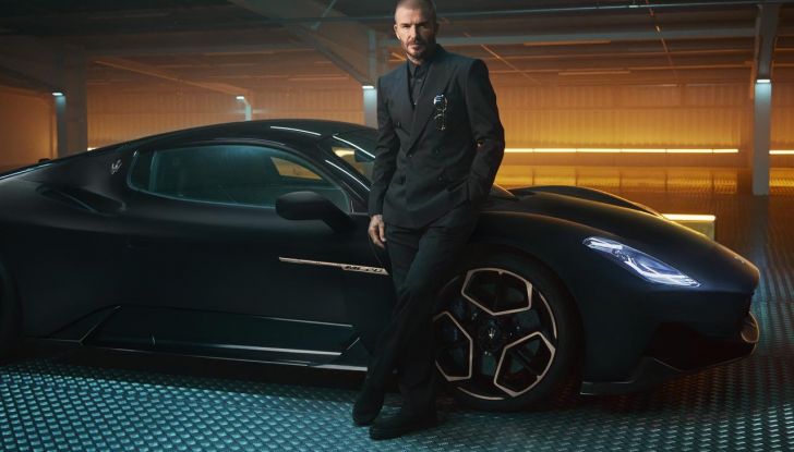 Maserati MC20 Notte Edition: lusso e sportività si fondono in una versione molto speciale - Foto 12 di 18