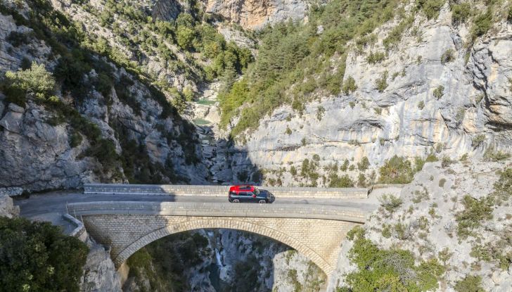 Mini John Cooper Works Countryman 2024: prestazioni al top nel segmento dei crossover - Foto 48 di 99