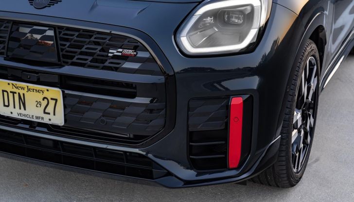 Mini John Cooper Works Countryman 2024: prestazioni al top nel segmento dei crossover - Foto 61 di 99