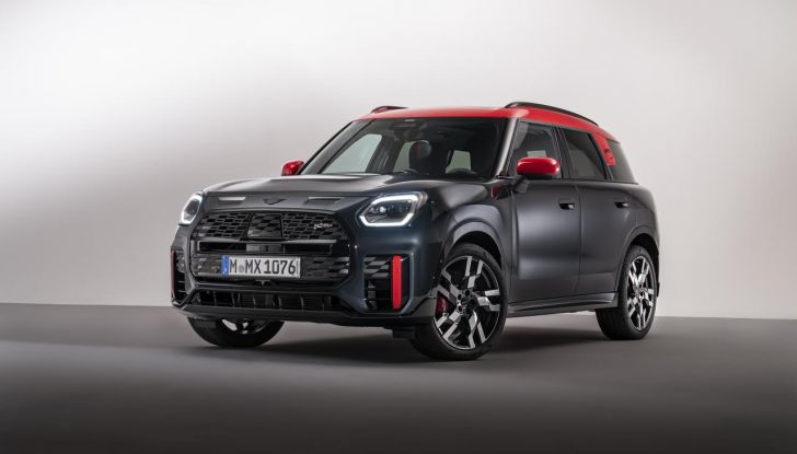 Mini John Cooper Works Countryman 2024: prestazioni al top nel segmento dei crossover - Foto 8 di 99