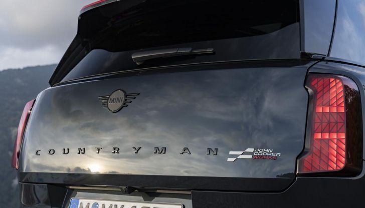 Mini John Cooper Works Countryman 2024: prestazioni al top nel segmento dei crossover - Foto 73 di 99