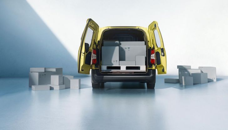 Opel Combo 2024: caratteristiche, design, interni e versioni - Foto 9 di 10