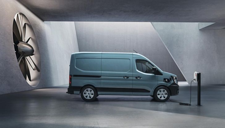 Renault Master 2024: caratteristiche, versioni e motori della nuova generazione - Foto 17 di 34