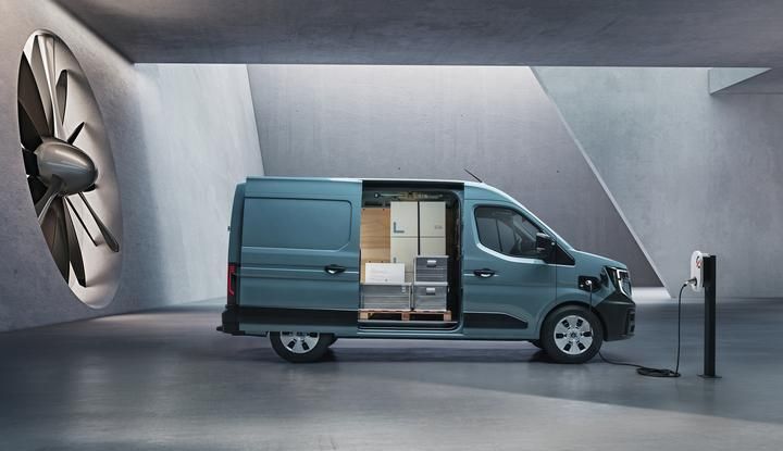 Renault Master 2024