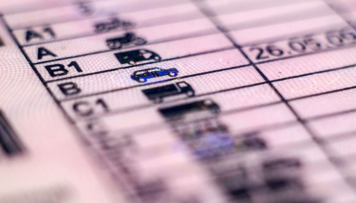 Il Parlamento Europeo verso il sì alla patente a 17 anni - Foto 6 di 11