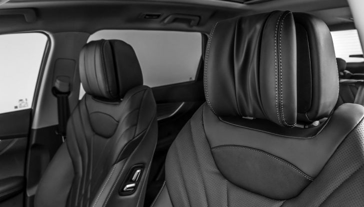 Sportequipe 8 Hybrid Plug-In: debutta il nuovo SUV top di gamma del brand italiano - Foto 29 di 51