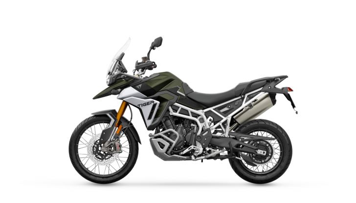 Triumph Tiger 900 2024: novità, design e caratteristiche tecniche - Foto 120 di 123