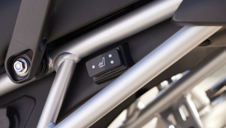 Triumph Tiger 900 2024: novità, design e caratteristiche tecniche - Foto 42 di 123