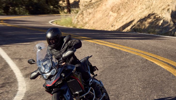 Triumph Tiger 900 2024: novità, design e caratteristiche tecniche - Foto 52 di 123