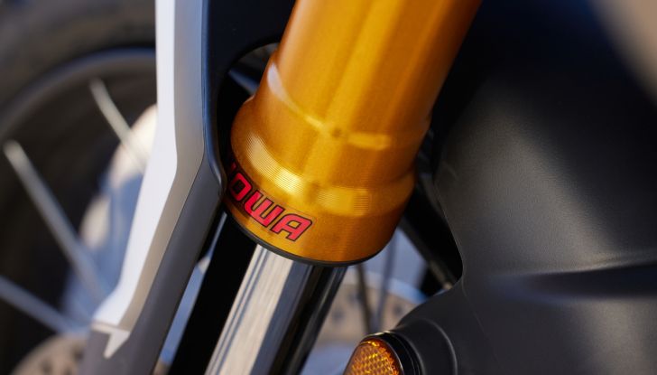 Triumph Tiger 900 2024: novità, design e caratteristiche tecniche - Foto 68 di 123