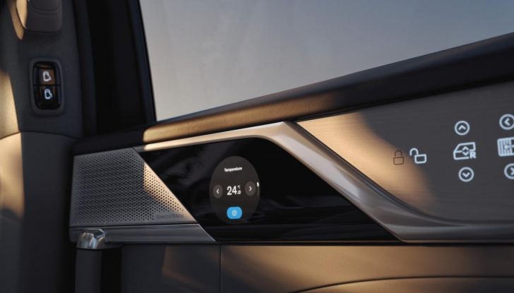 Volvo EM90: design, abitacolo, autonomia, caratteristiche e prestazioni - Foto 47 di 67