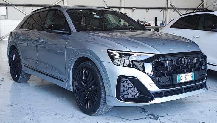 Audi Q8 2023: prova su strada e prezzi del restyling del SUV tedesco - Foto 5 di 22
