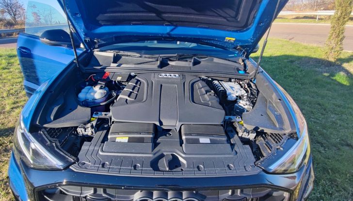 Audi Q8 2023: prova su strada e prezzi del restyling del SUV tedesco - Foto 20 di 22