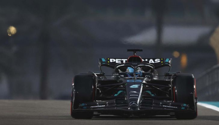 F1 2023, GP Abu Dhabi: Verstappen cala il sipario con l’ennesima vittoria - Foto 2 di 10