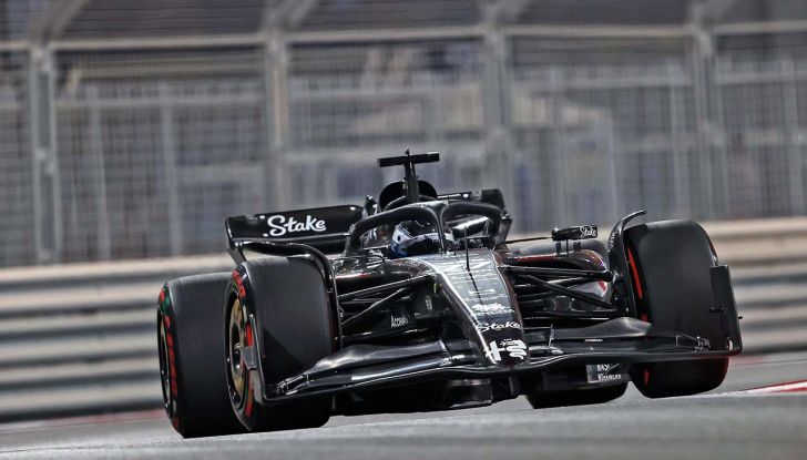 F1 2023, GP Abu Dhabi: ultima pole position a Verstappen, Leclerc 2° - Foto 6 di 10