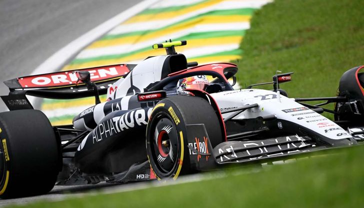 F1 2023, GP San Paolo: Verstappen imbattibile, Leclerc fuori nel giro di formazione - Foto 10 di 10