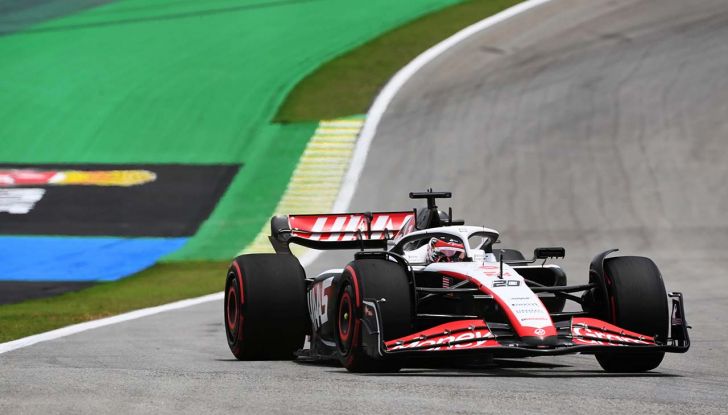 F1 2023, GP San Paolo: Verstappen imbattibile, Leclerc fuori nel giro di formazione - Foto 5 di 10