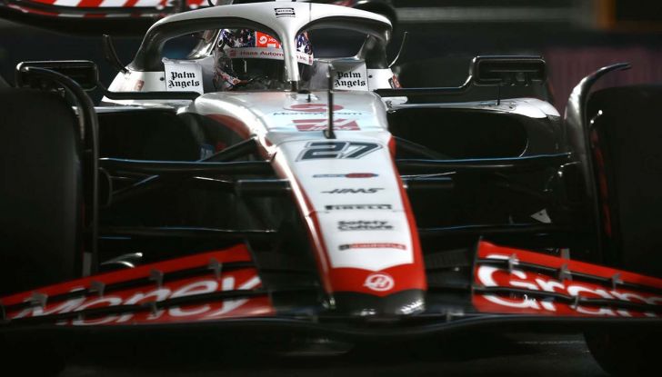 F1 2023, GP Las Vegas: Verstappen beffa Leclerc, Perez sul podio - Foto 6 di 10