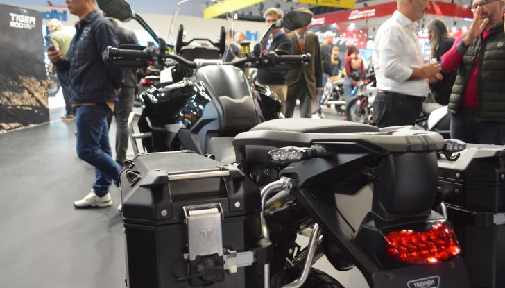 La gamma Modern Classics di Triumph si arricchisce con i modelli Speed 400 e Scrambler 400 X - Foto 15 di 55