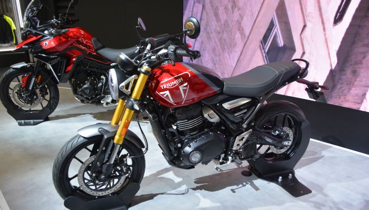 La gamma Modern Classics di Triumph si arricchisce con i modelli Speed 400 e Scrambler 400 X - Foto 20 di 55