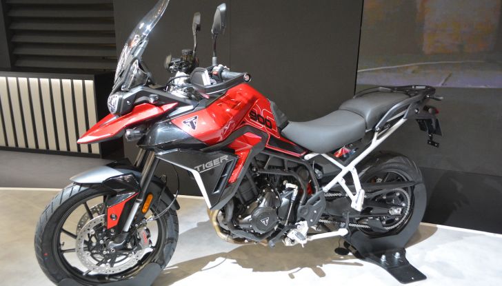 La gamma Modern Classics di Triumph si arricchisce con i modelli Speed 400 e Scrambler 400 X - Foto 21 di 55