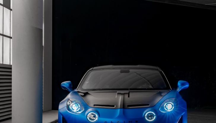 Alpine A110 2024: caratteristiche, novità, versioni e prezzi per il mercato italiano - Foto 5 di 8
