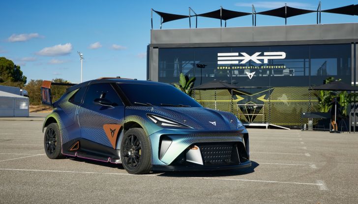 Cupra Formentor VZ5 BAT e Ateca Tribe Edition prova su strada e caratteristiche tecniche - Foto 1 di 25