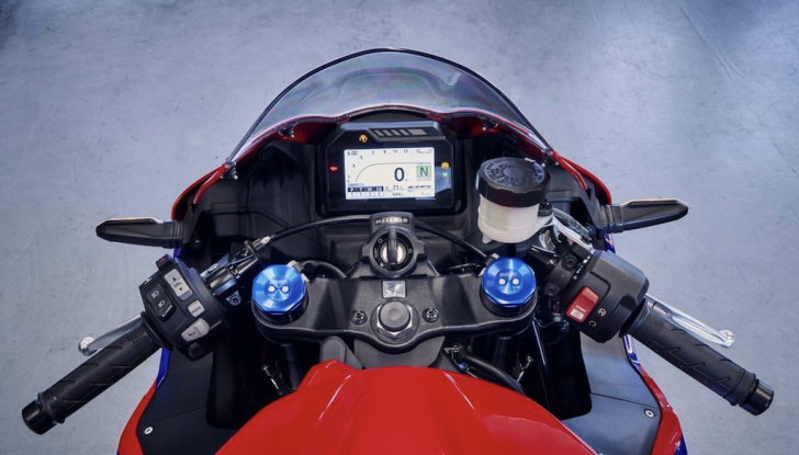 Honda CBR600RR 2024 prezzo di listino e data di uscita - Foto 2 di 7