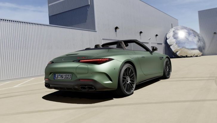 Mercedes-AMG SL 63 E Performance: caratteristiche, interni, design e prestazioni - Foto 6 di 19