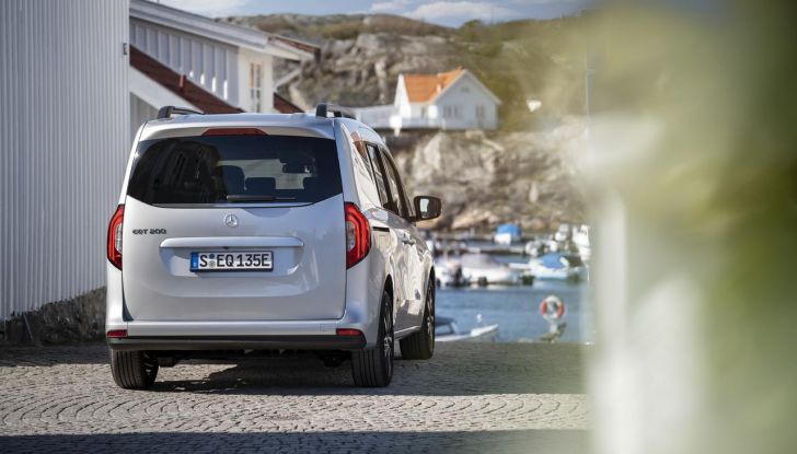 Mercedes EQT 2024: caratteristiche, design, interni, dotazioni e motore - Foto 16 di 40