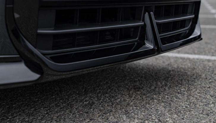 Mini Cooper SE JCW: caratteristiche, design, autonomia, motore e interni della nuova sportiva elettrica - Foto 38 di 51