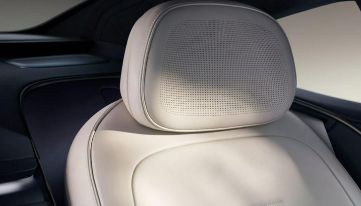 NIO ET9: caratteristiche, design e interni della nuova ammiraglia elettrica - Foto 41 di 41