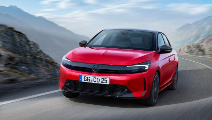 Opel Corsa Hybrid: caratteristiche, design e motori della versione ibrida - Foto 3 di 6