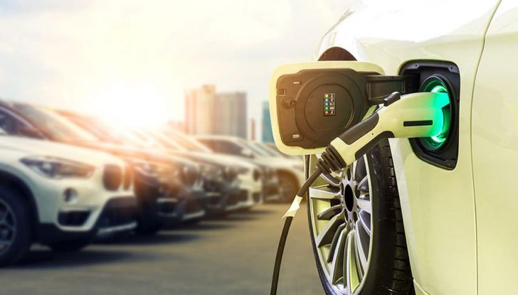 Quali sono i costi ricarica auto elettrica nel 2024
