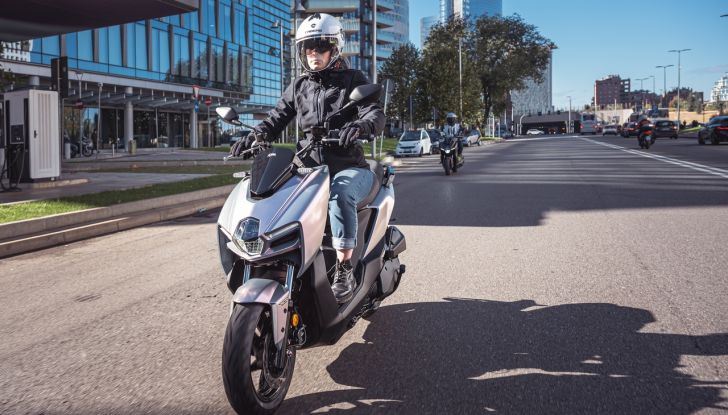 SYM Mamba 160: caratteristiche, design, motore e dotazioni - Foto 5 di 136