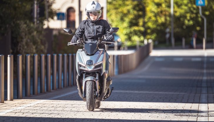 SYM Mamba 160: caratteristiche, design, motore e dotazioni - Foto 10 di 136