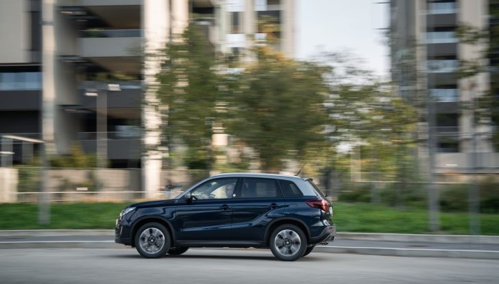 Suzuki Vitara Hybrid ed S-Cross Hybrid Yoru: caratteristiche, motore e dotazioni della versione speciale - Foto 126 di 132
