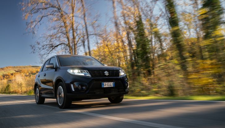 Suzuki Vitara Hybrid ed S-Cross Hybrid Yoru: caratteristiche, motore e dotazioni della versione speciale - Foto 103 di 132