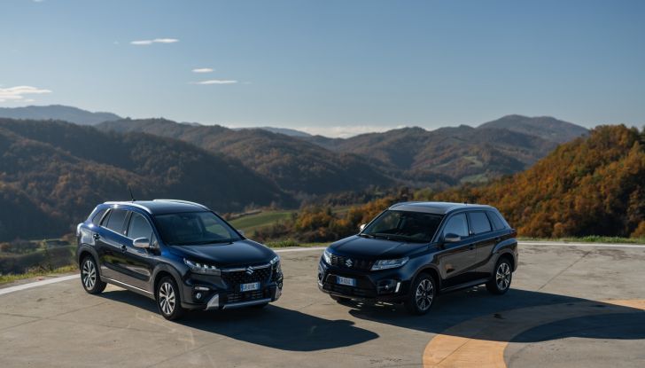 Suzuki Vitara ed S-Cross Hybrid Yoru