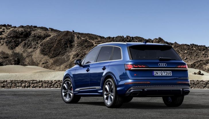 Audi Q7 2024: caratteristiche, design, interni, motori e versioni - Foto 2 di 16