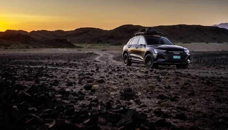 Audi Q8 e-tron Edition Dakar: caratteristiche, prestazioni, autonomia, design e interni - Foto 14 di 22