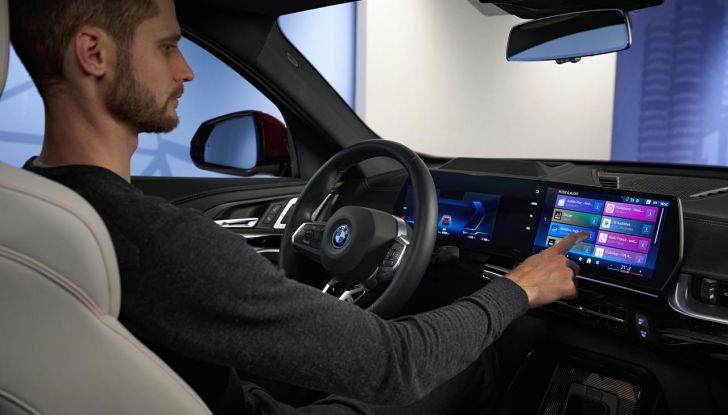 BMW al CES 2024 mostra la sua idea di futuro digitale e interattivo - Foto 39 di 86