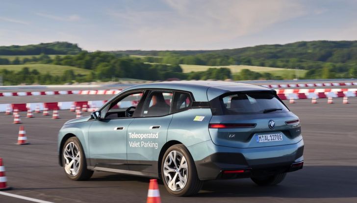 BMW al CES 2024 mostra la sua idea di futuro digitale e interattivo - Foto 24 di 86