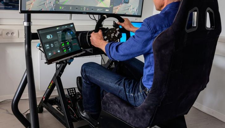 BMW al CES 2024 mostra la sua idea di futuro digitale e interattivo - Foto 31 di 86