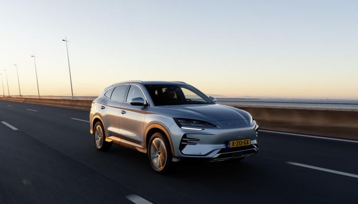 BYD Seal U: il nuovo SUV elettrico arriva in Europa - Foto 2 di 114