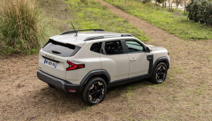 Dacia Duster 2024 listino italiano