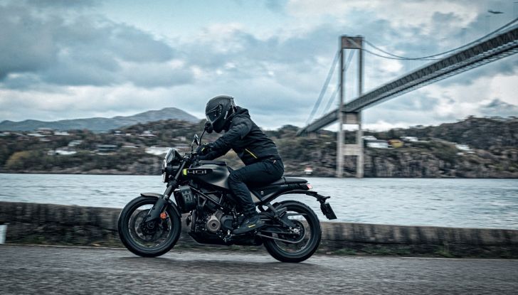 Husqvarna Vitpilen e Svartpilen 2024: la gamma naked si aggiorna - Foto 12 di 42