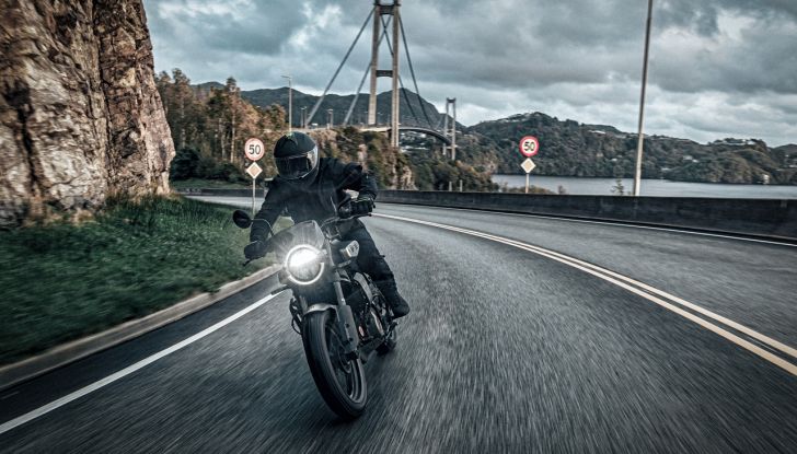 Husqvarna Vitpilen e Svartpilen 2024: la gamma naked si aggiorna - Foto 15 di 42