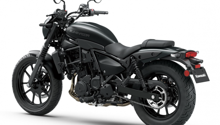 Kawasaki Z 1100 RS: ritorno al futuro per la naked retrò più potente di sempre - Foto 11 di 13